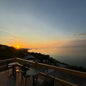 Bujtina E Qilimave Maison d'hôtes Zogaji