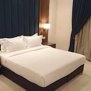 احجز هنا